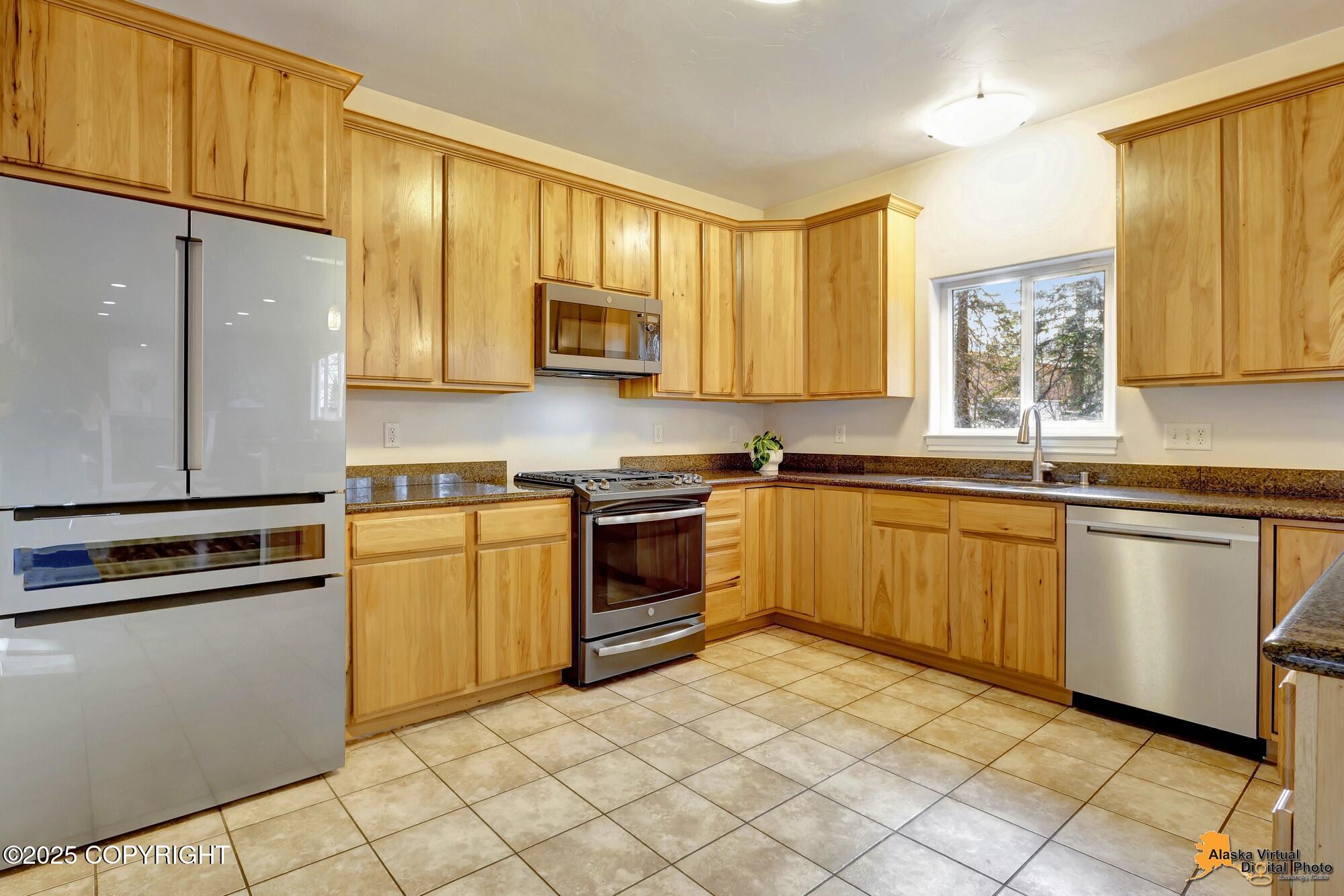 5014 E 145th Avenue, Anchorage, Alaska image 16