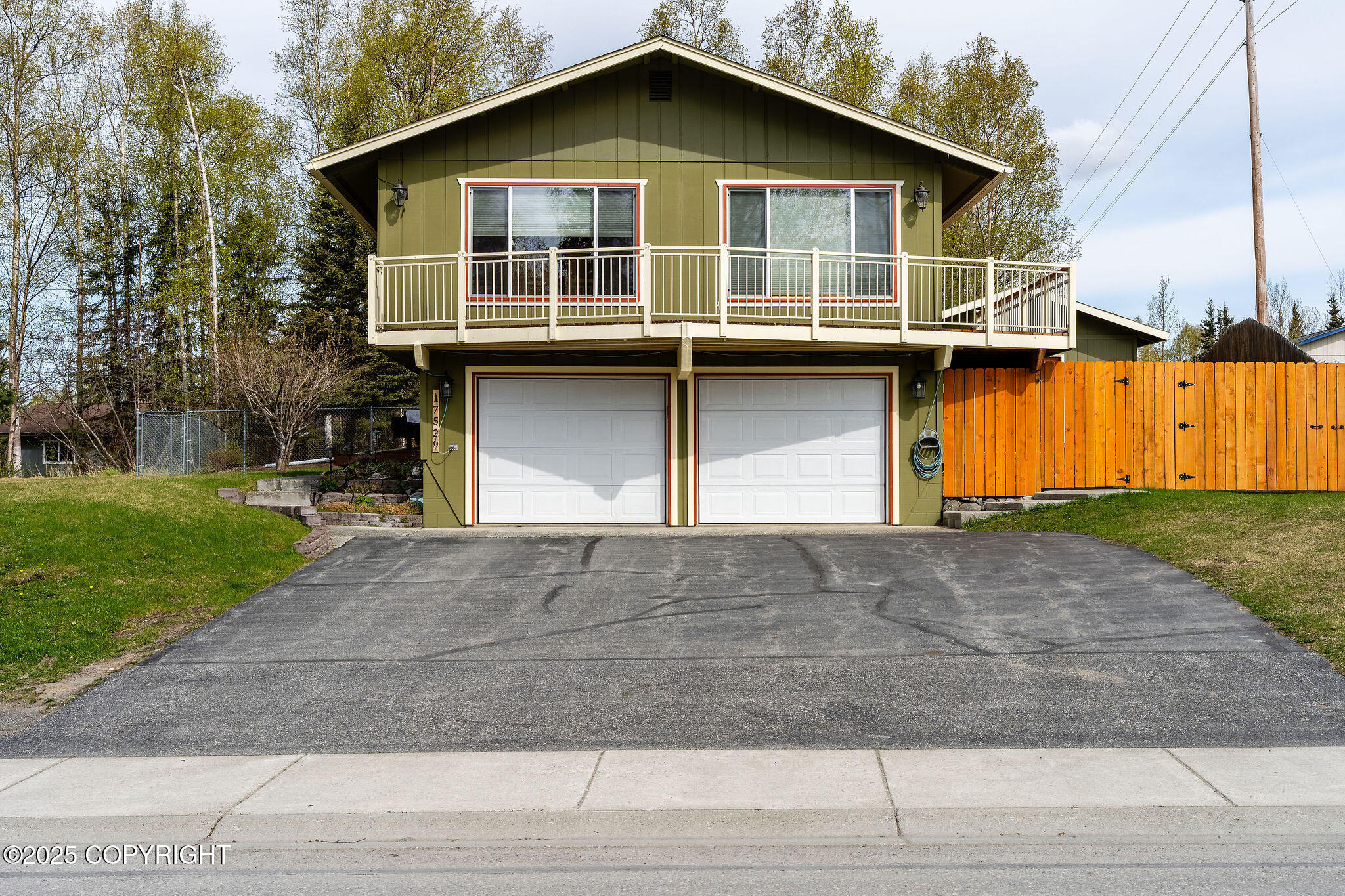 17529 Kantishna Drive, Eagle River, Alaska image 1