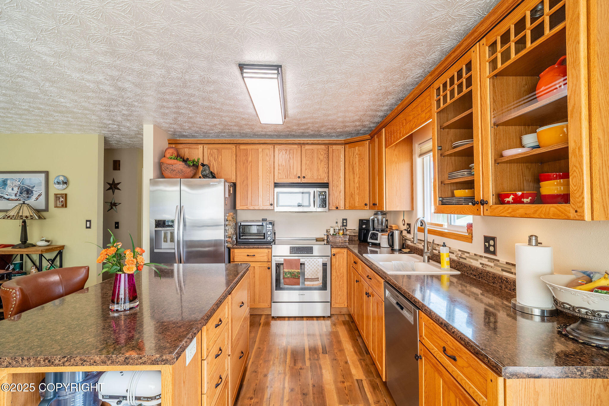 17529 Kantishna Drive, Eagle River, Alaska image 3