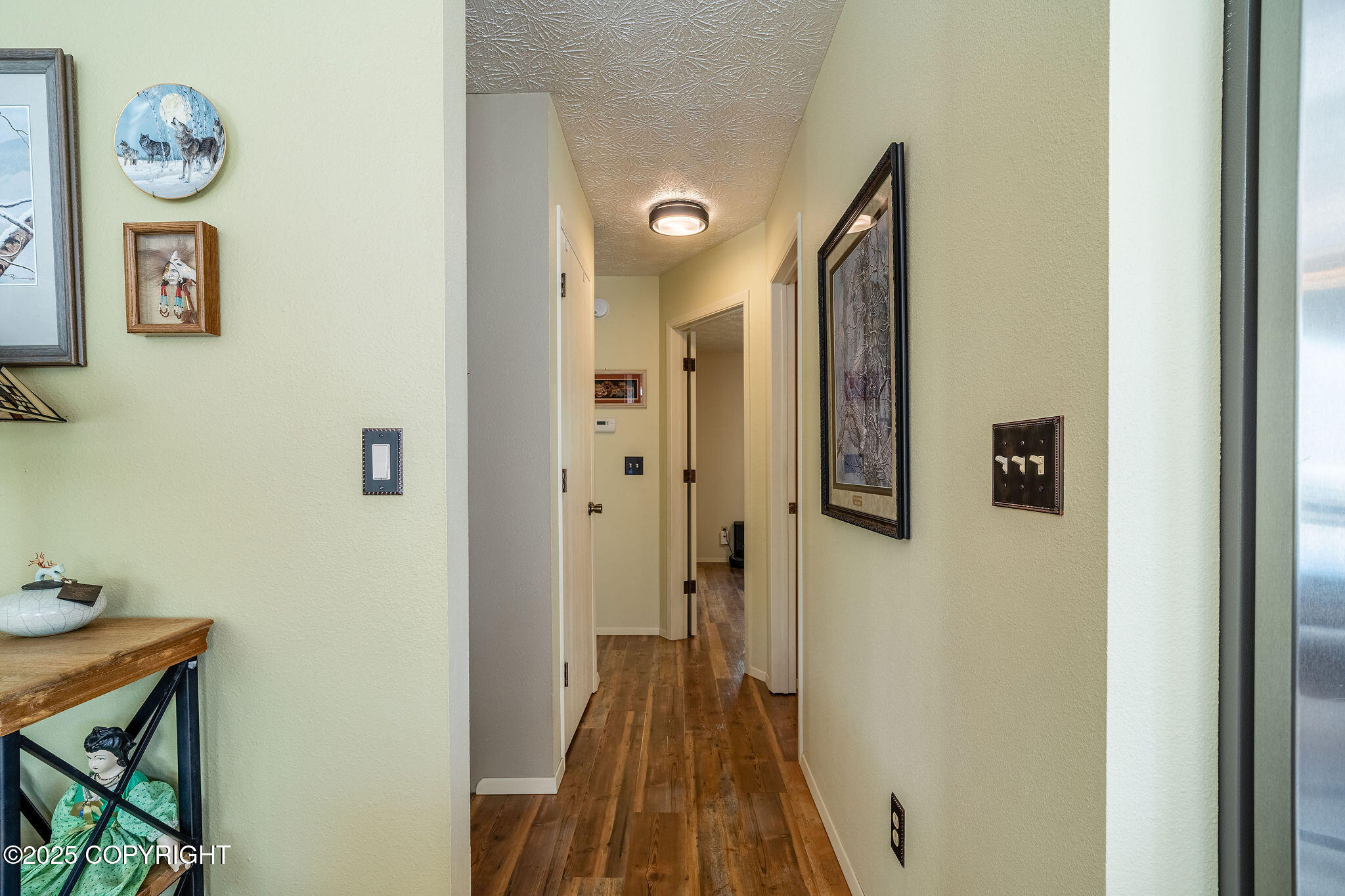 17529 Kantishna Drive, Eagle River, Alaska image 9