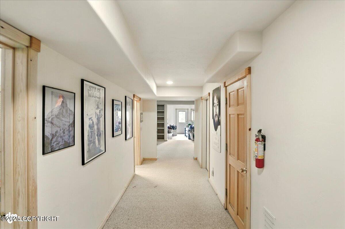 10141 Middlerock Road, Anchorage, Alaska image 38