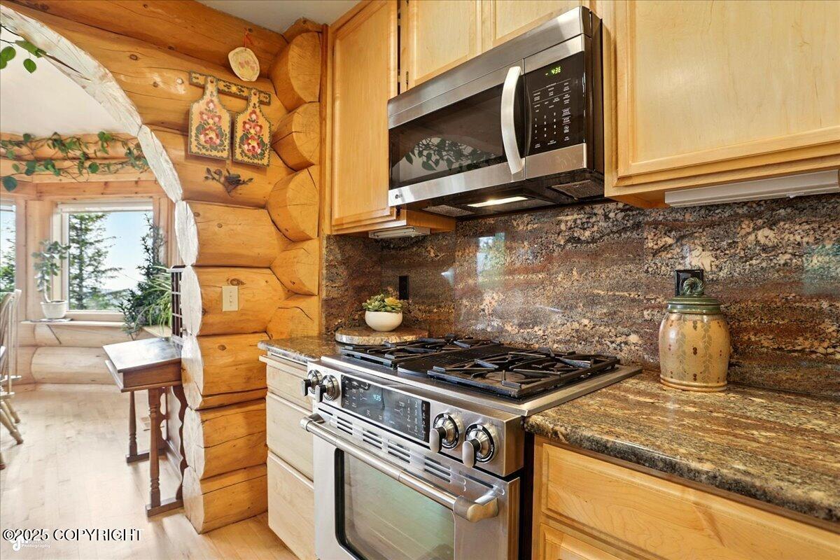 10141 Middlerock Road, Anchorage, Alaska image 15