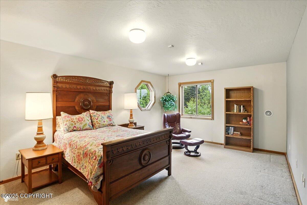 10141 Middlerock Road, Anchorage, Alaska image 35