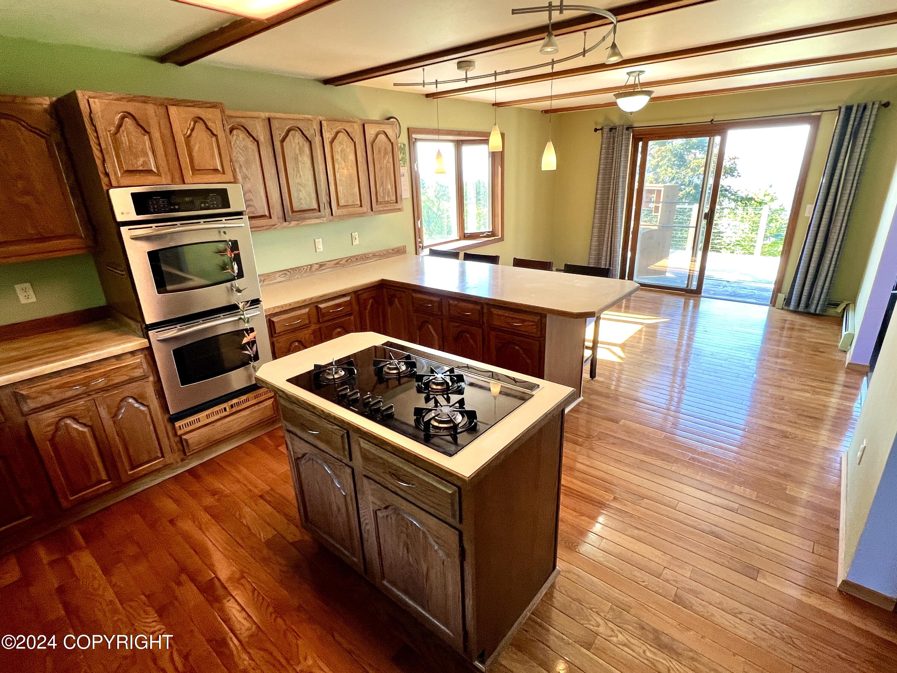 17041 Jacqueline Circle, Anchorage, Alaska image 12