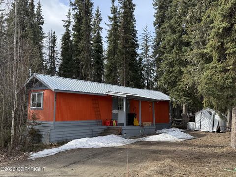 Photo of 182 Madcap Lane, Fairbanks, AK 99709 (MLS # 26-5645)