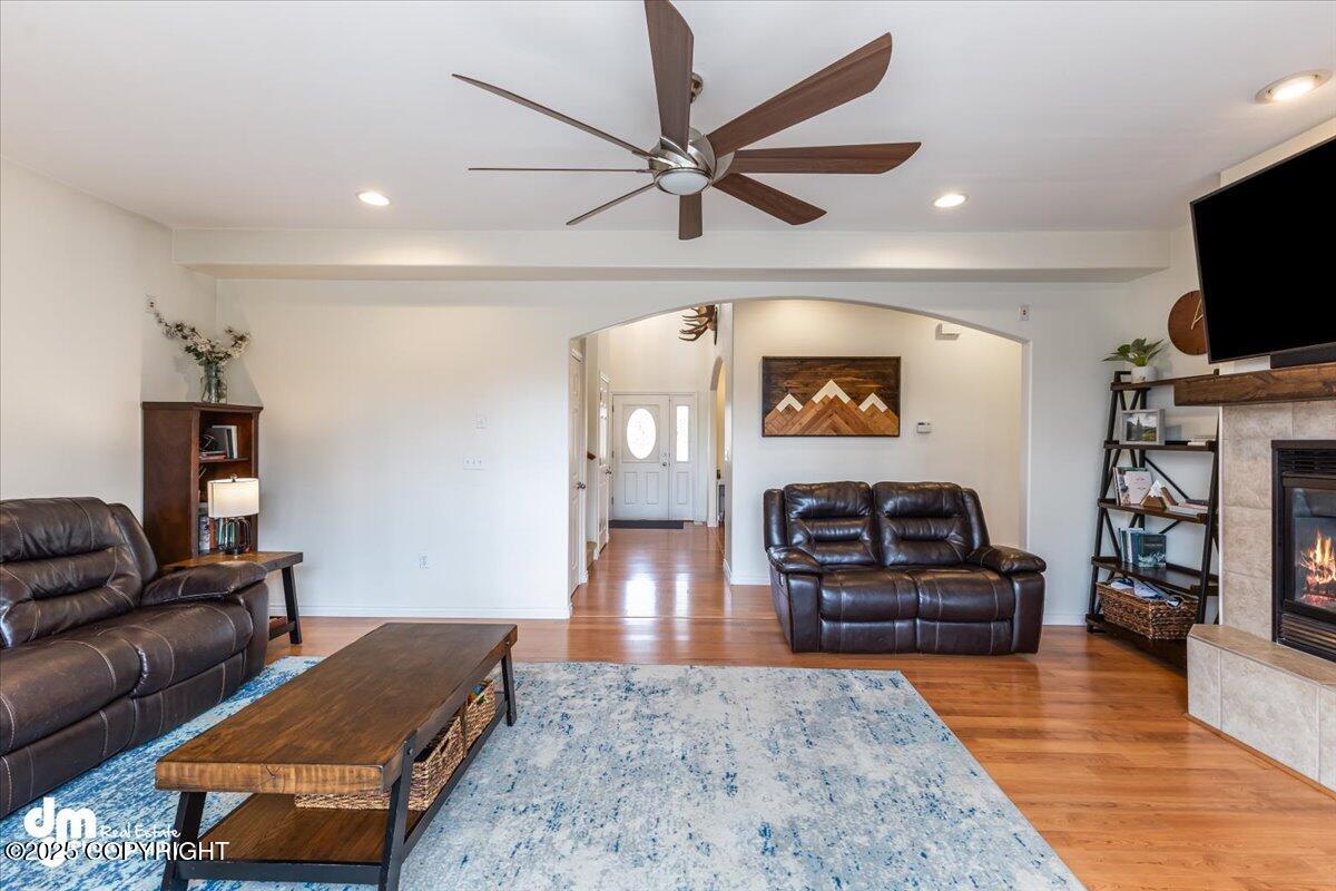 23254 Whispering Birch Drive, Chugiak, Alaska image 12