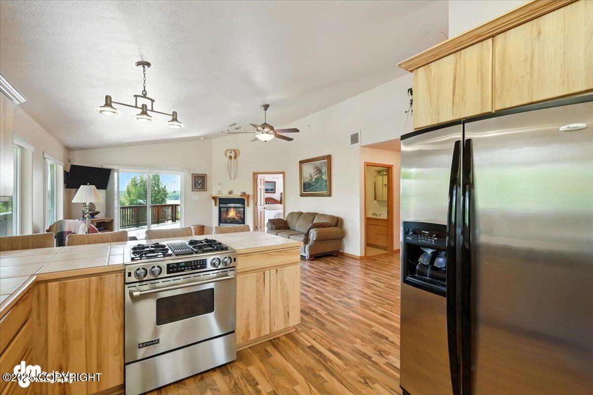 Big Lake, Alaska 99652, United States, 3 Bedrooms Bedrooms, ,2 BathroomsBathrooms,Residential,Active,155455