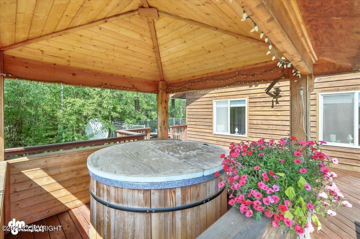 Big Lake, Alaska 99652, United States, 3 Bedrooms Bedrooms, ,2 BathroomsBathrooms,Residential,Active,155455