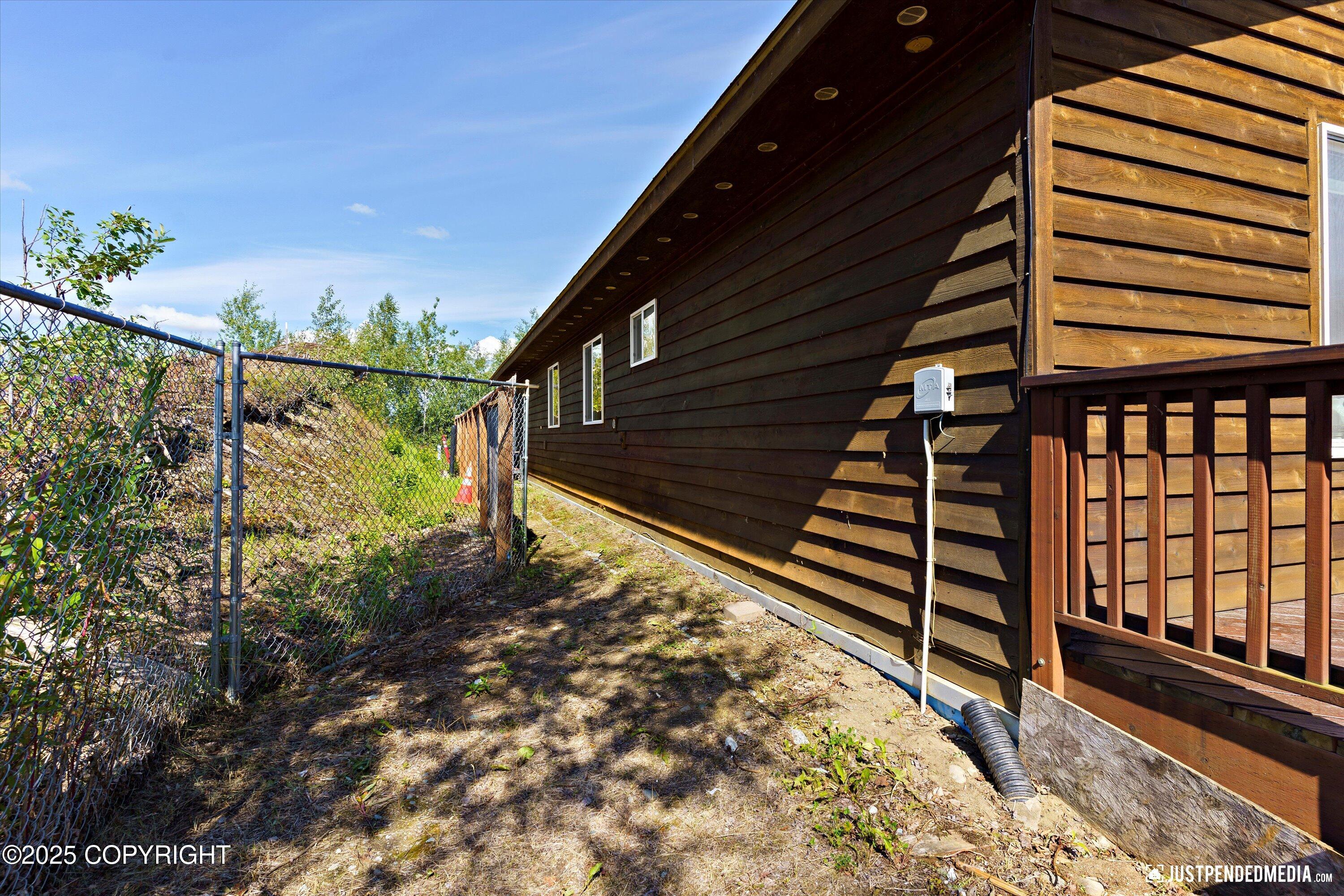 Big Lake, Alaska 99652, United States, 3 Bedrooms Bedrooms, ,2 BathroomsBathrooms,Residential,Active,155455