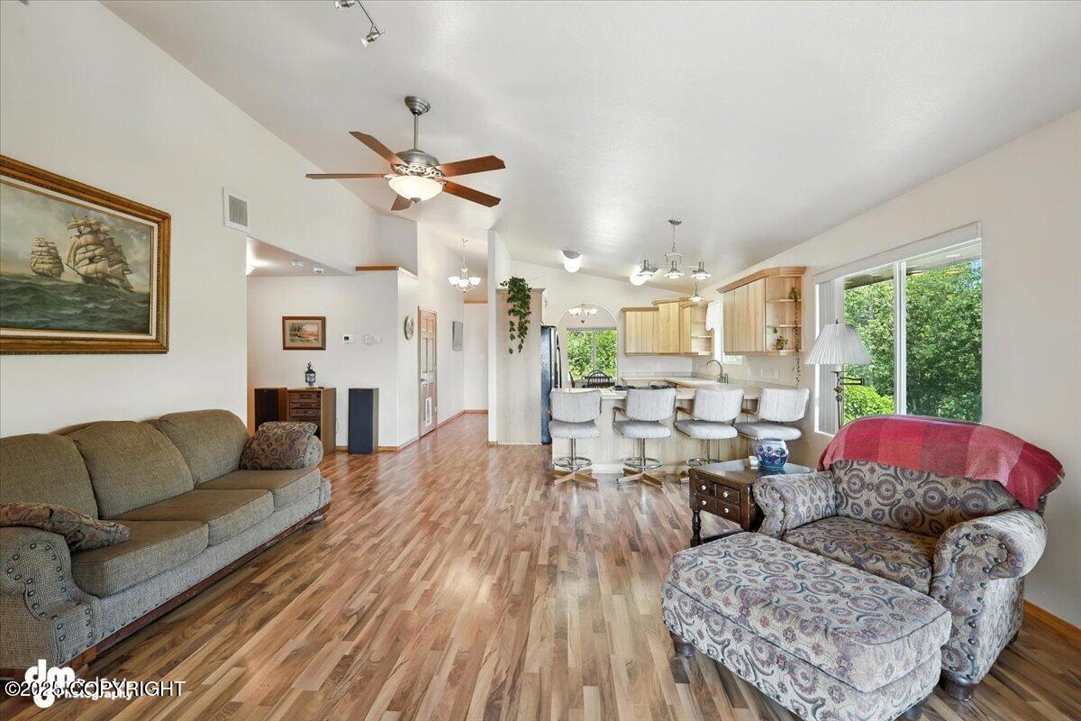 Big Lake, Alaska 99652, United States, 3 Bedrooms Bedrooms, ,2 BathroomsBathrooms,Residential,Active,155455