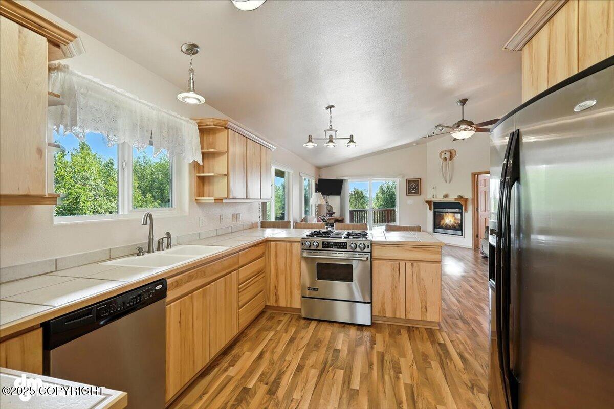 Big Lake, Alaska 99652, United States, 3 Bedrooms Bedrooms, ,2 BathroomsBathrooms,Residential,Active,155455