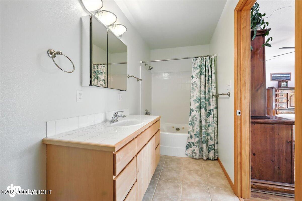 Big Lake, Alaska 99652, United States, 3 Bedrooms Bedrooms, ,2 BathroomsBathrooms,Residential,Active,155455