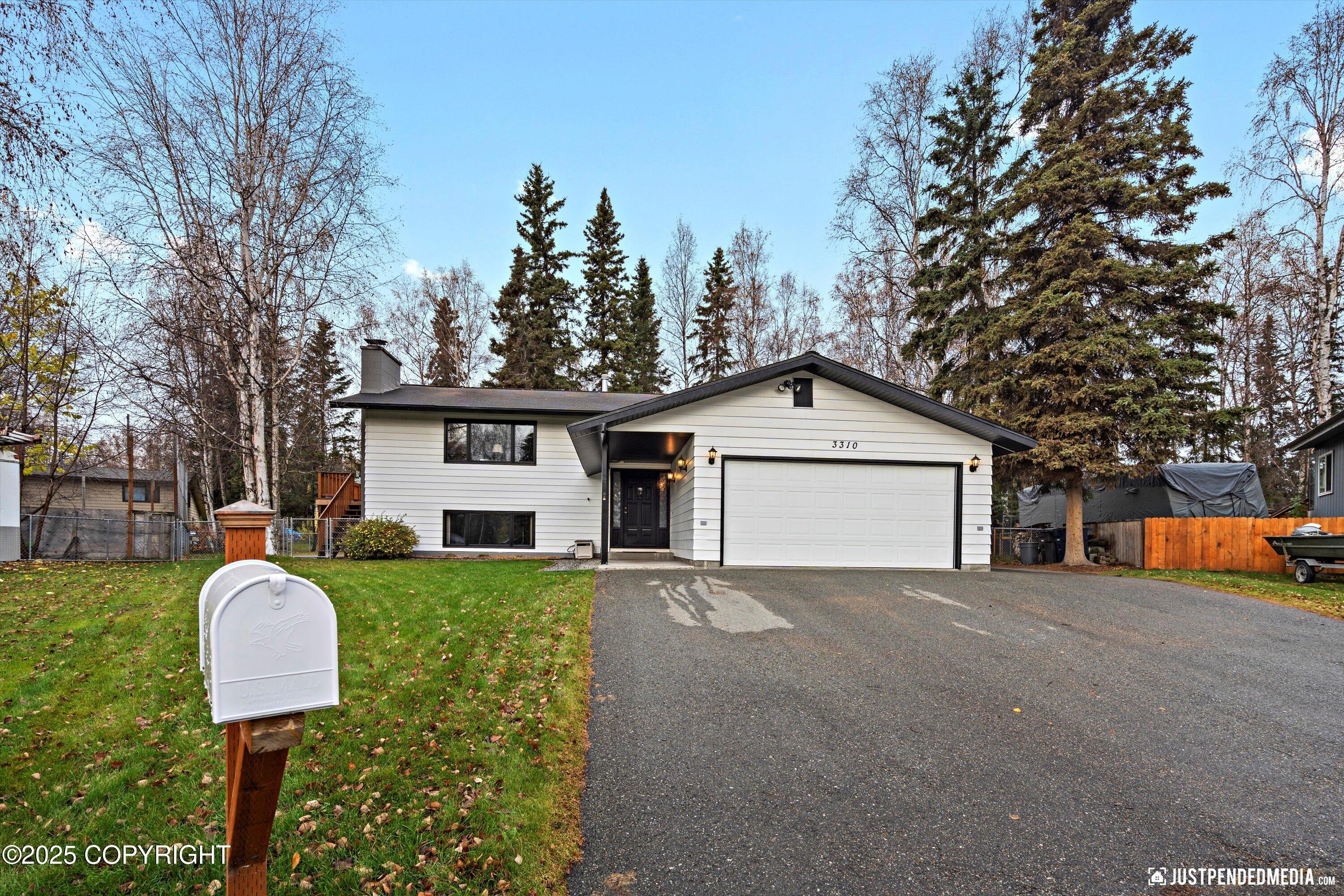 Anchorage, Alaska 99508, United States, 5 Bedrooms Bedrooms, ,2 BathroomsBathrooms,Residential,Active,230273