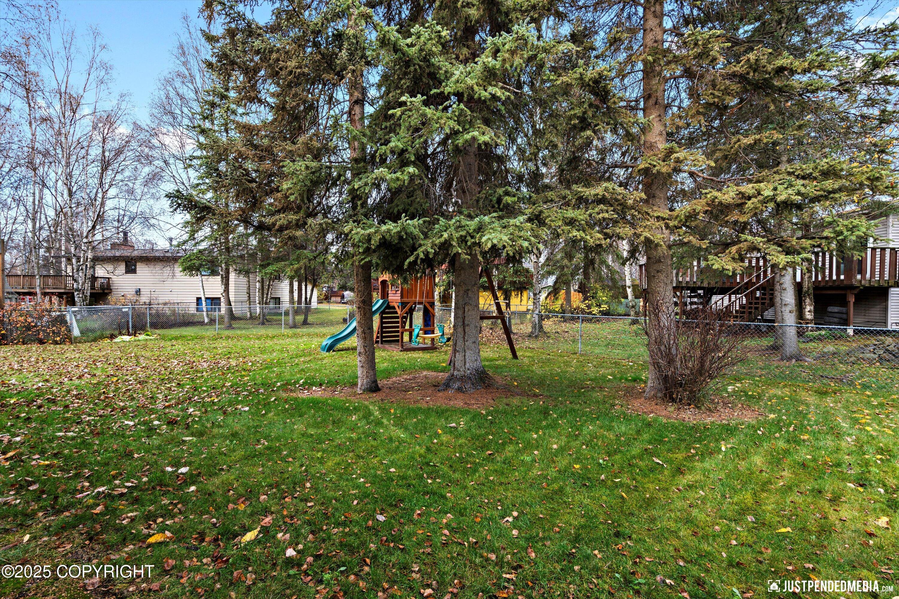 Anchorage, Alaska 99508, United States, 5 Bedrooms Bedrooms, ,2 BathroomsBathrooms,Residential,Active,230273