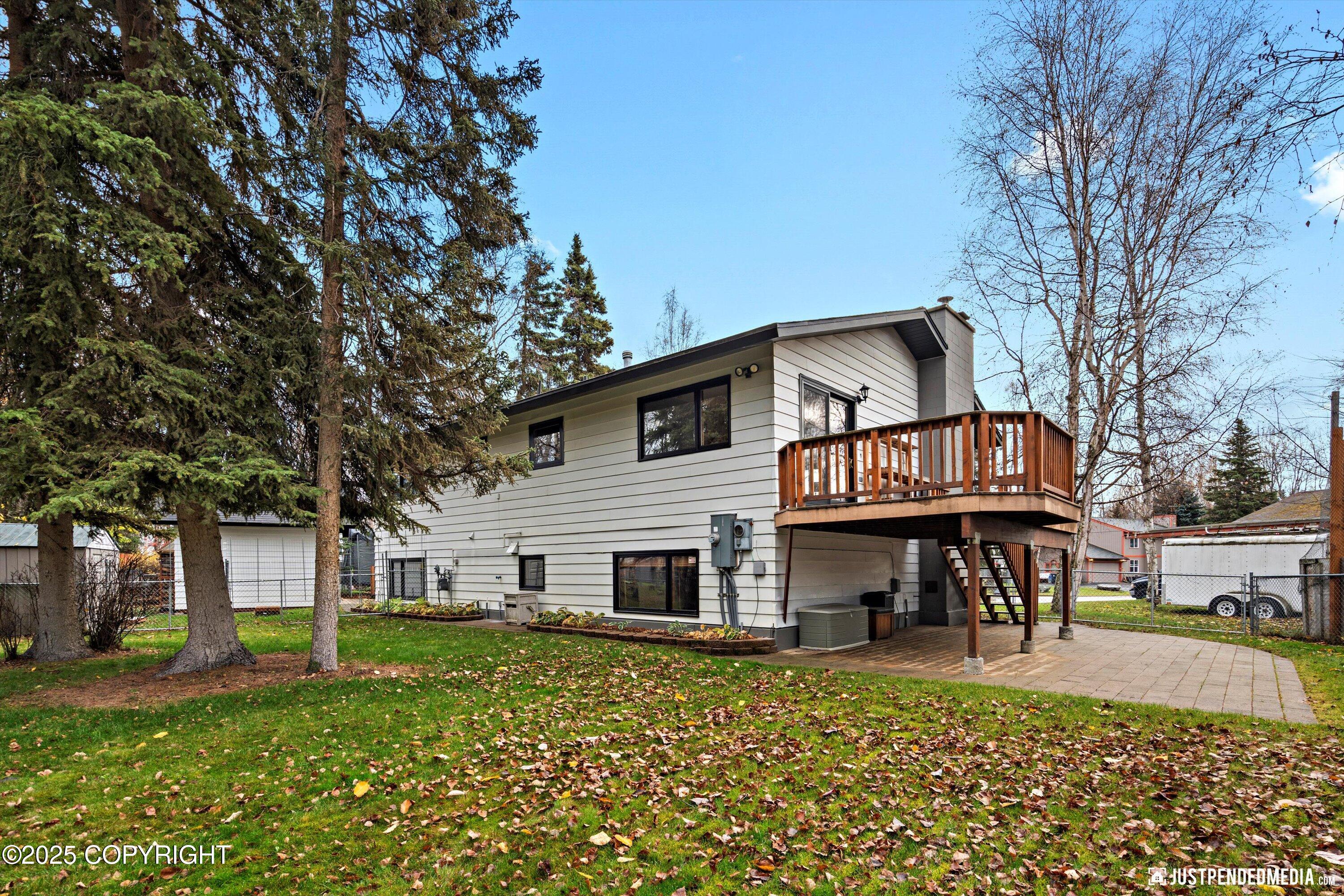 Anchorage, Alaska 99508, United States, 5 Bedrooms Bedrooms, ,2 BathroomsBathrooms,Residential,Active,230273