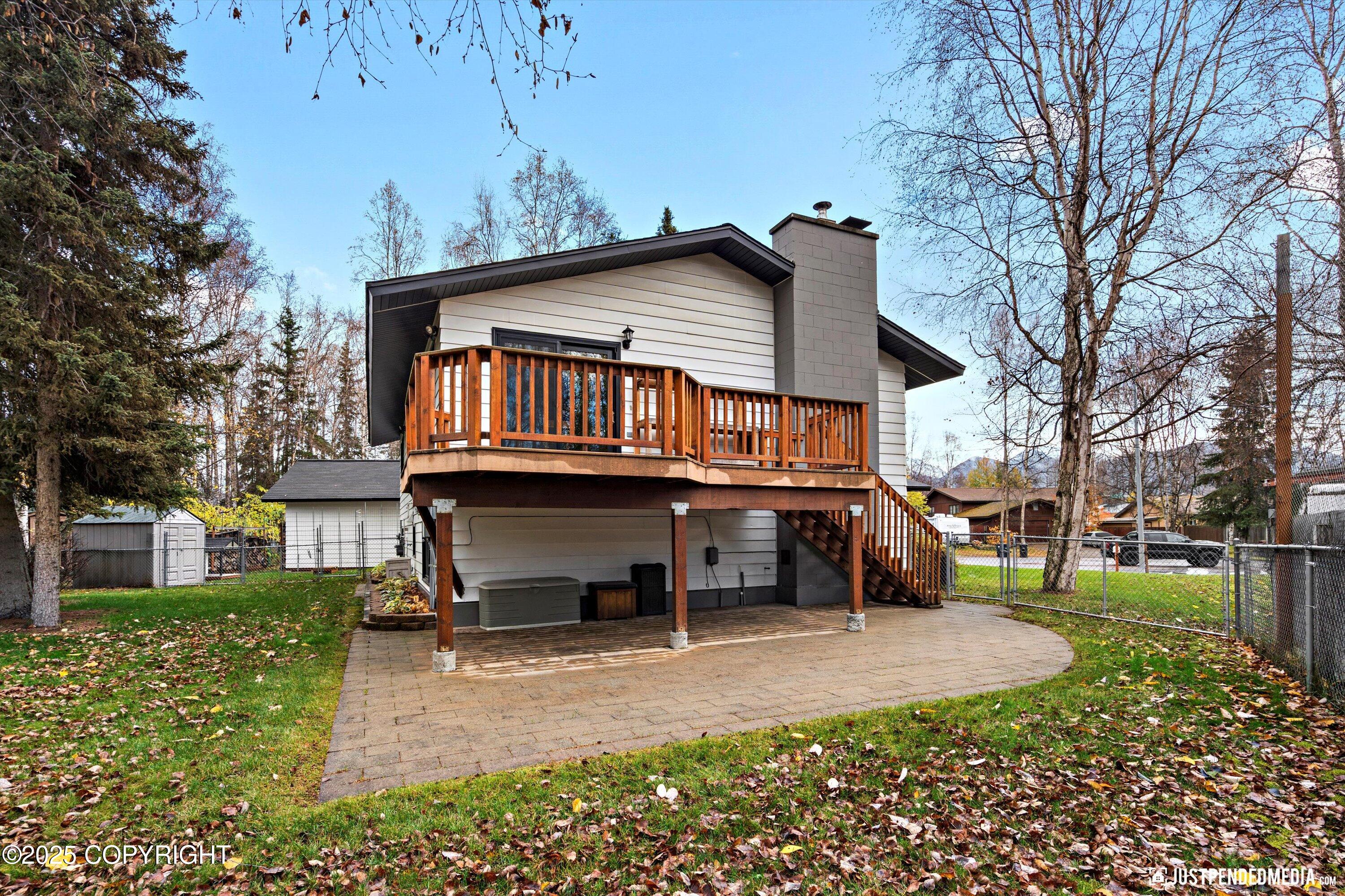Anchorage, Alaska 99508, United States, 5 Bedrooms Bedrooms, ,2 BathroomsBathrooms,Residential,Active,230273