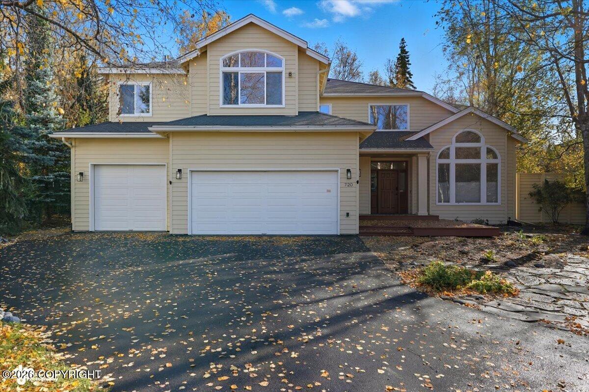 720 Botanical Heights Circle