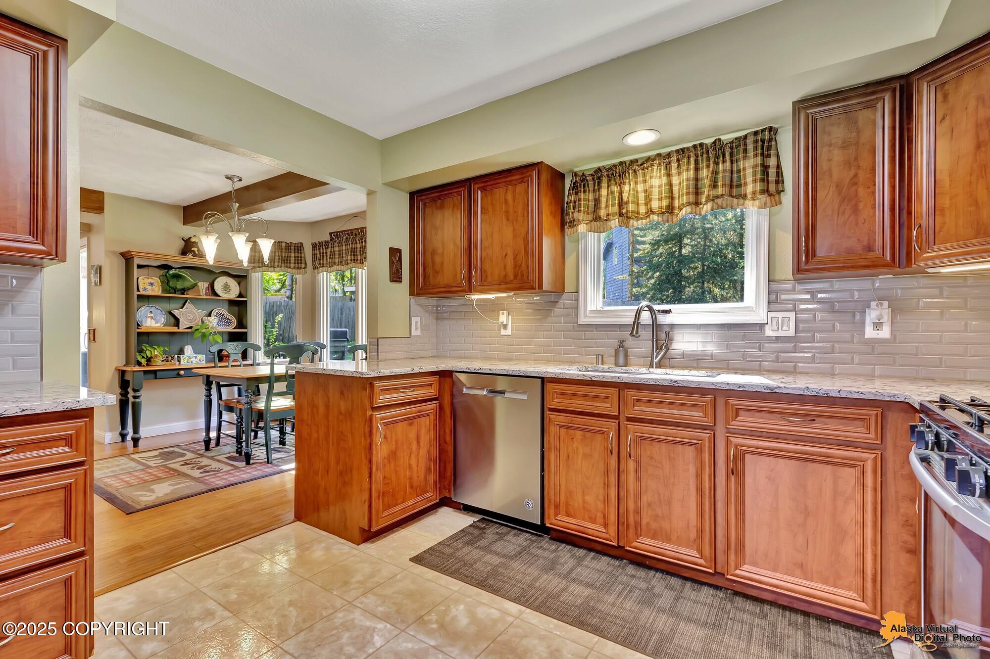 2500 Maylen Circle, Anchorage, Alaska image 17
