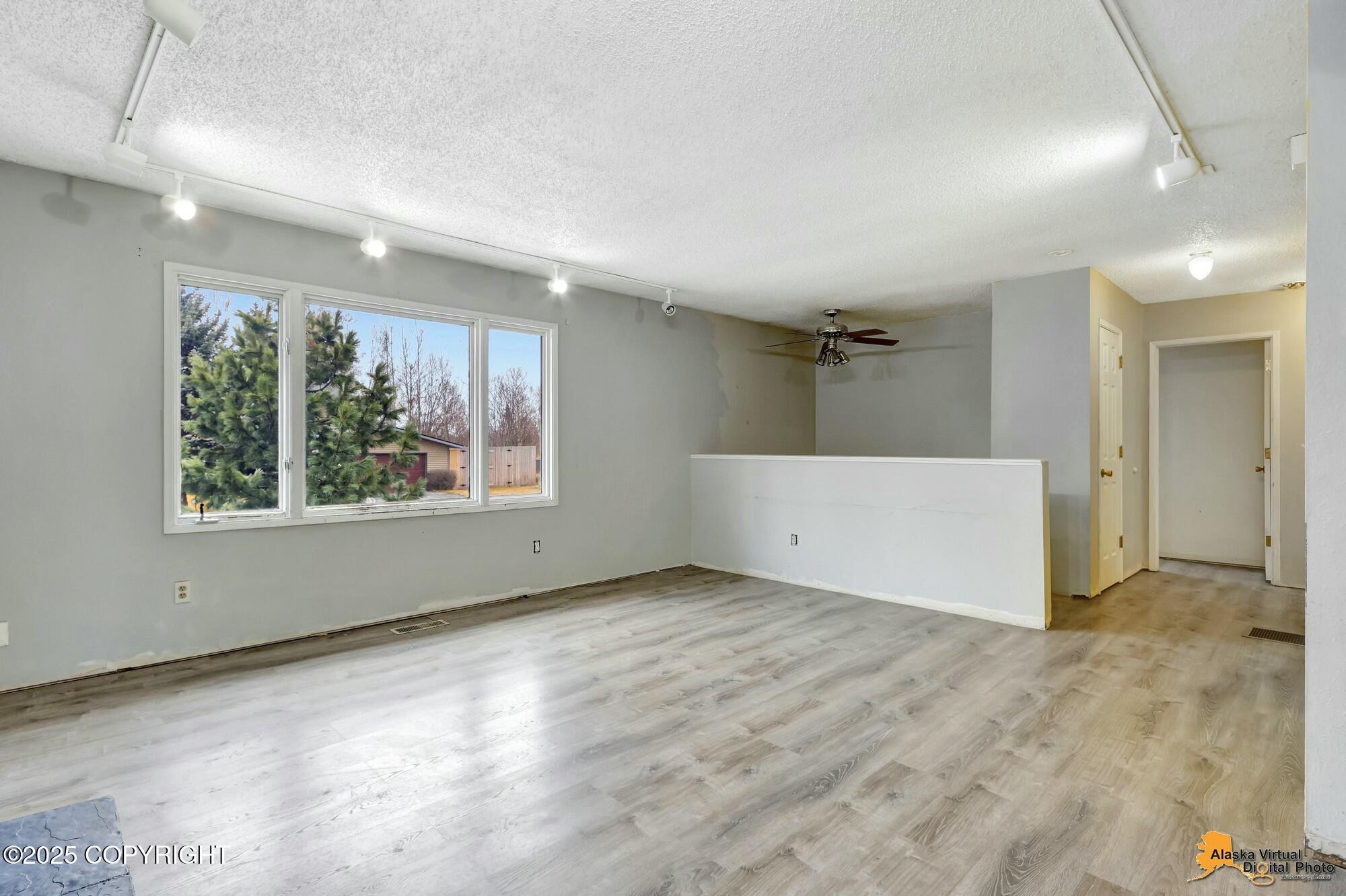 4141 Coventry Drive, Anchorage, Alaska image 12