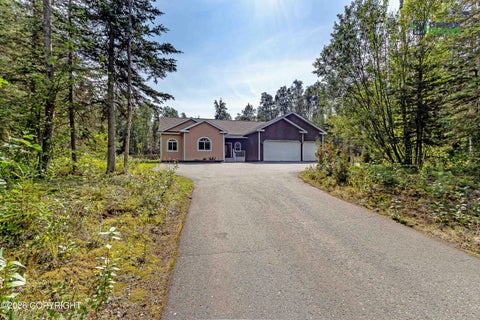 Photo of 3630 W Lord Baranof Drive, Wasilla, AK 99654 (MLS # 26-10647)