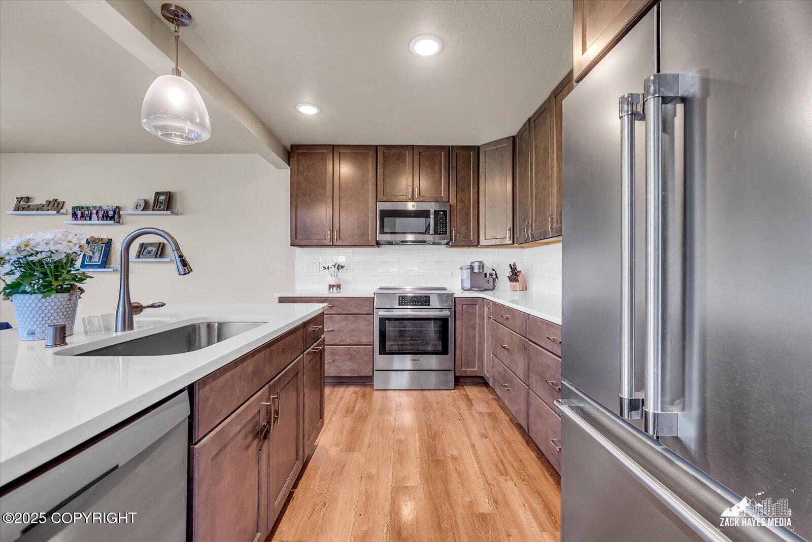 2945 Morgan Loop, Anchorage, Alaska image 25