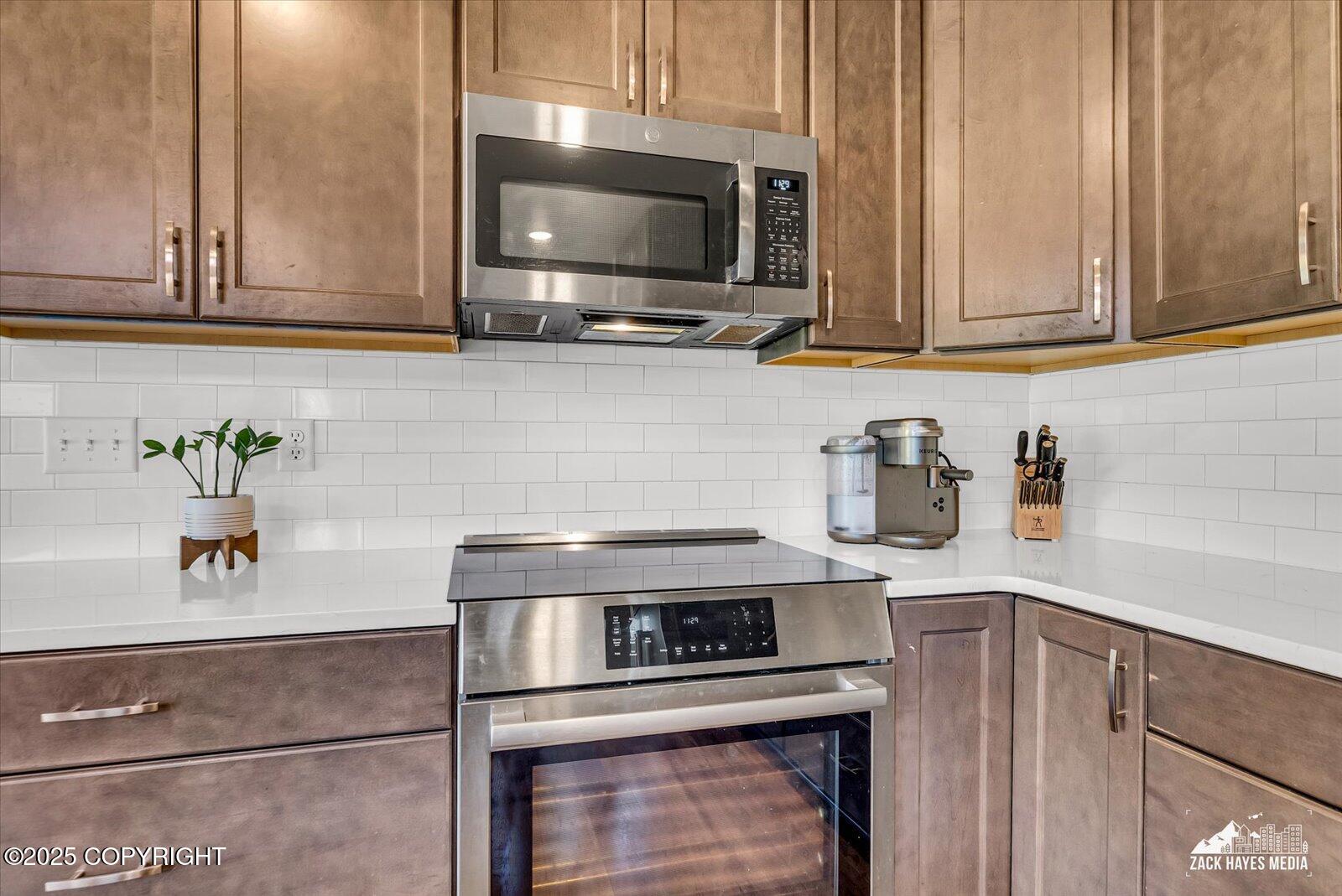 2945 Morgan Loop, Anchorage, Alaska image 21