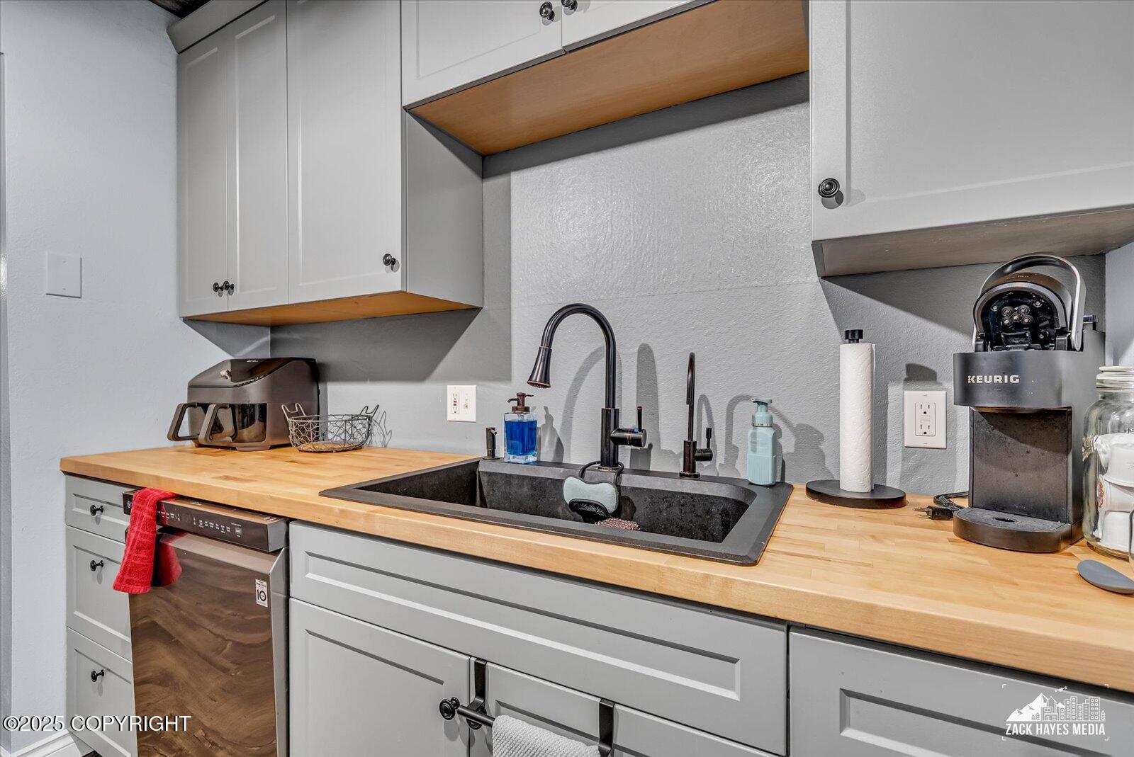 3239 Eastgate Place #25, Anchorage, Alaska image 25