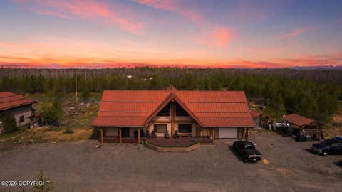 Homes For Sale - 18098 N Hines Road<br/> Willow, AK 99688