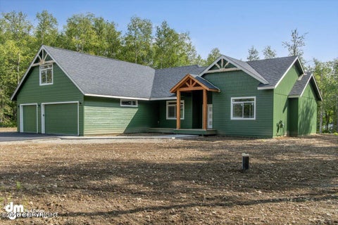 Homes For Sale - 10310 N Hatchers Flight Loop<br/> Palmer, AK 99645