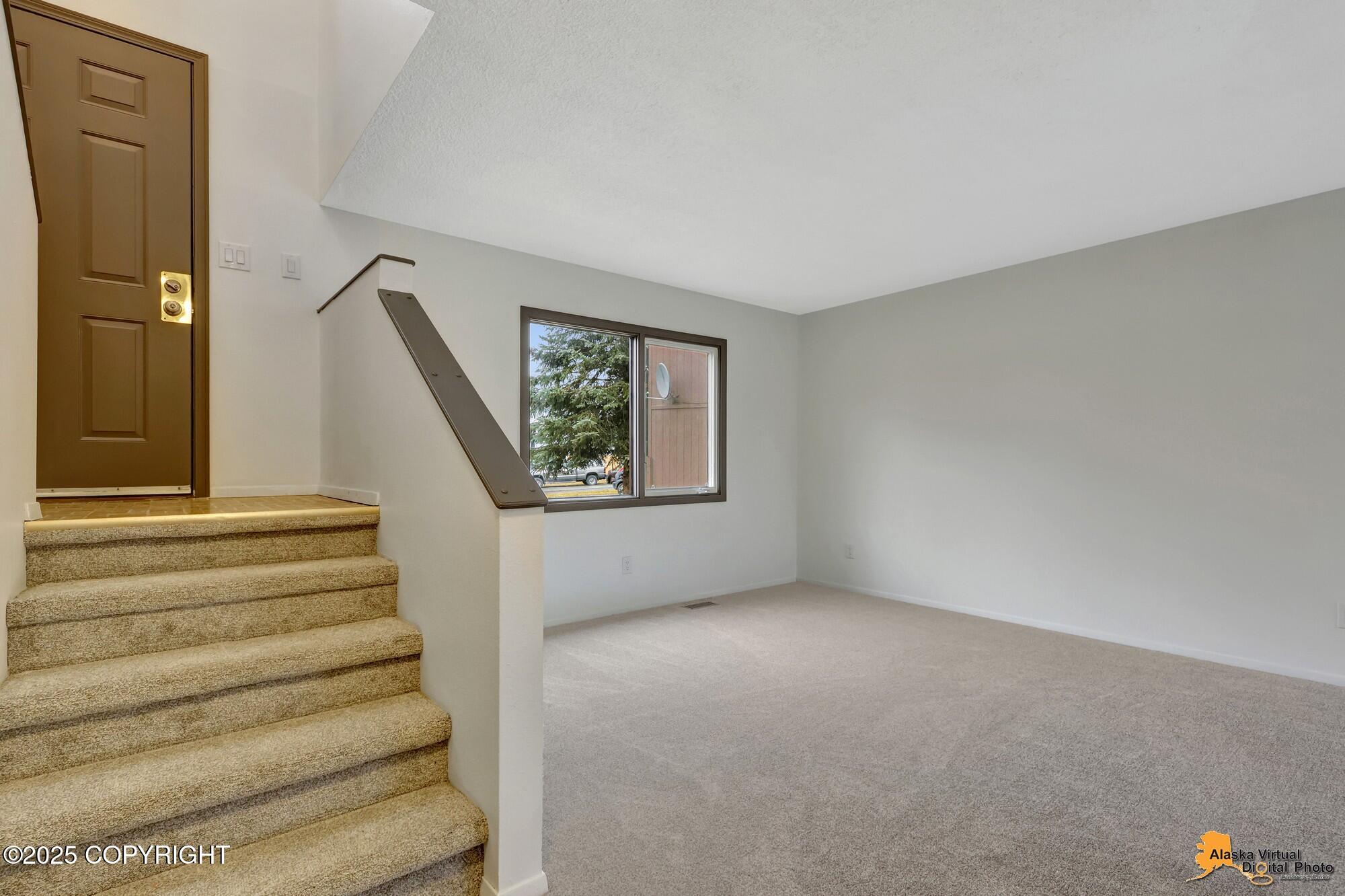 249 Fall Leaf Circle, Anchorage, Alaska image 7