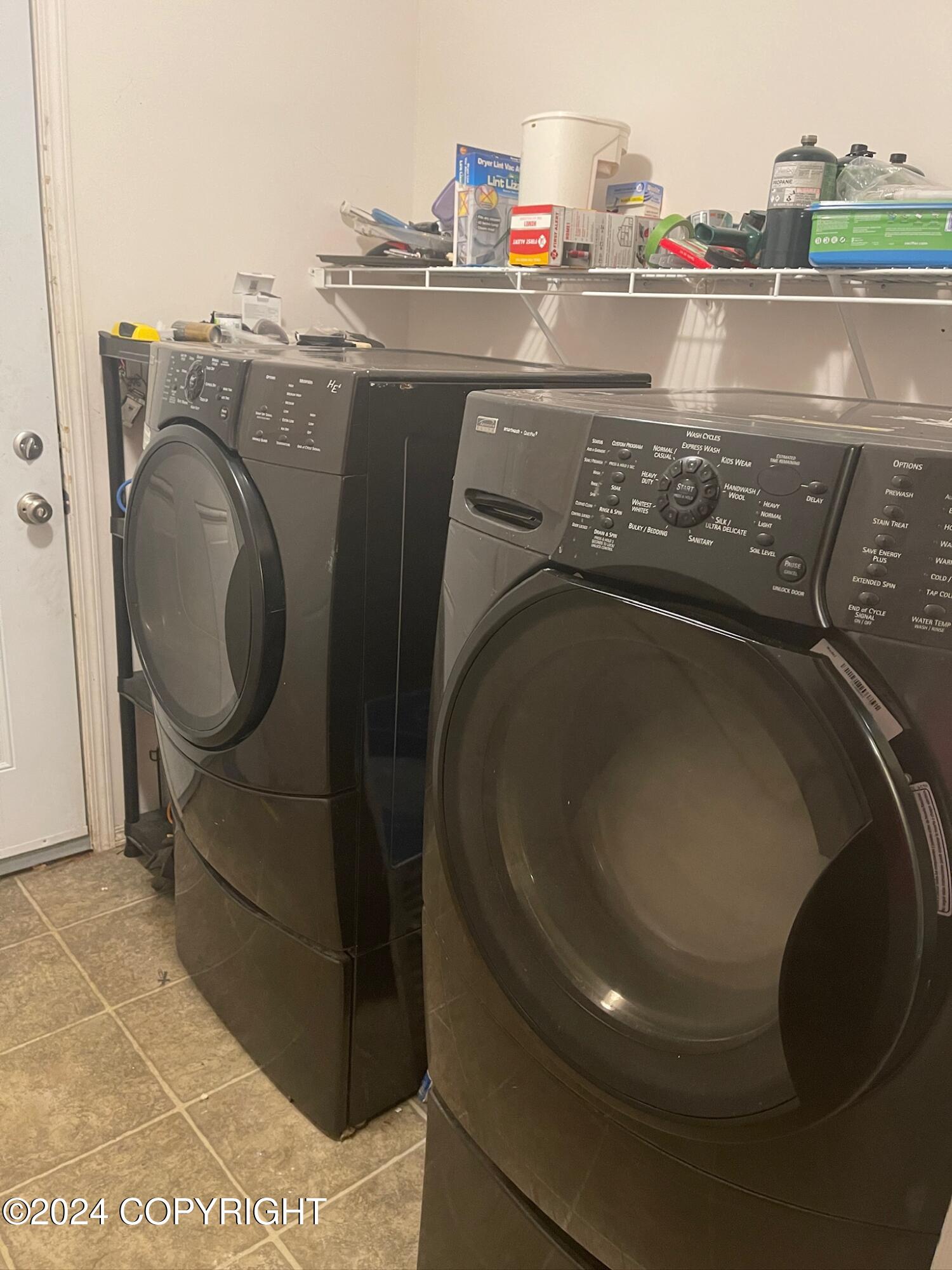 Tok, Alaska 99780, United States, 3 Bedrooms Bedrooms, ,2 BathroomsBathrooms,Residential,Active,36531