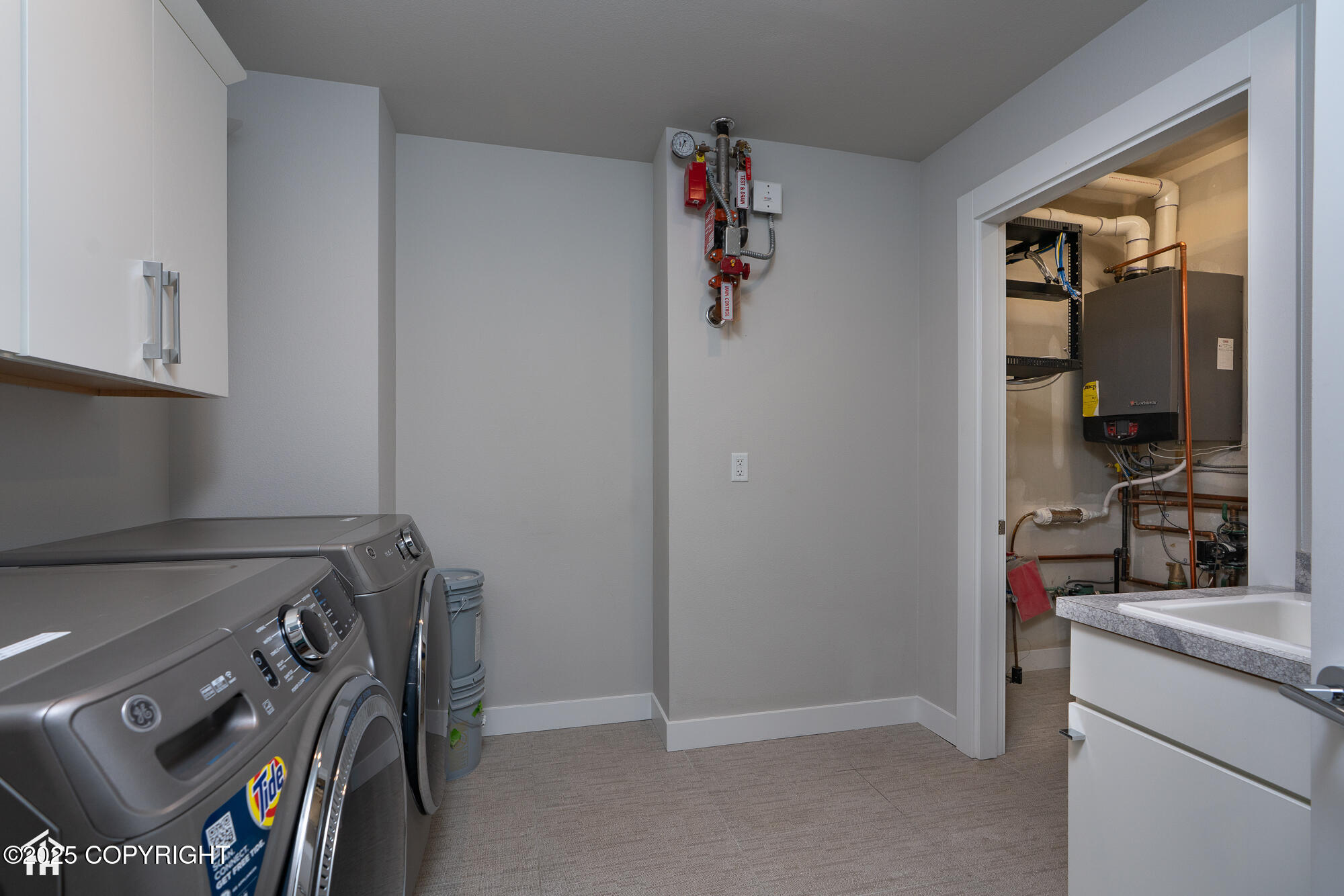528 Coastal Place #1, Anchorage, Alaska image 14