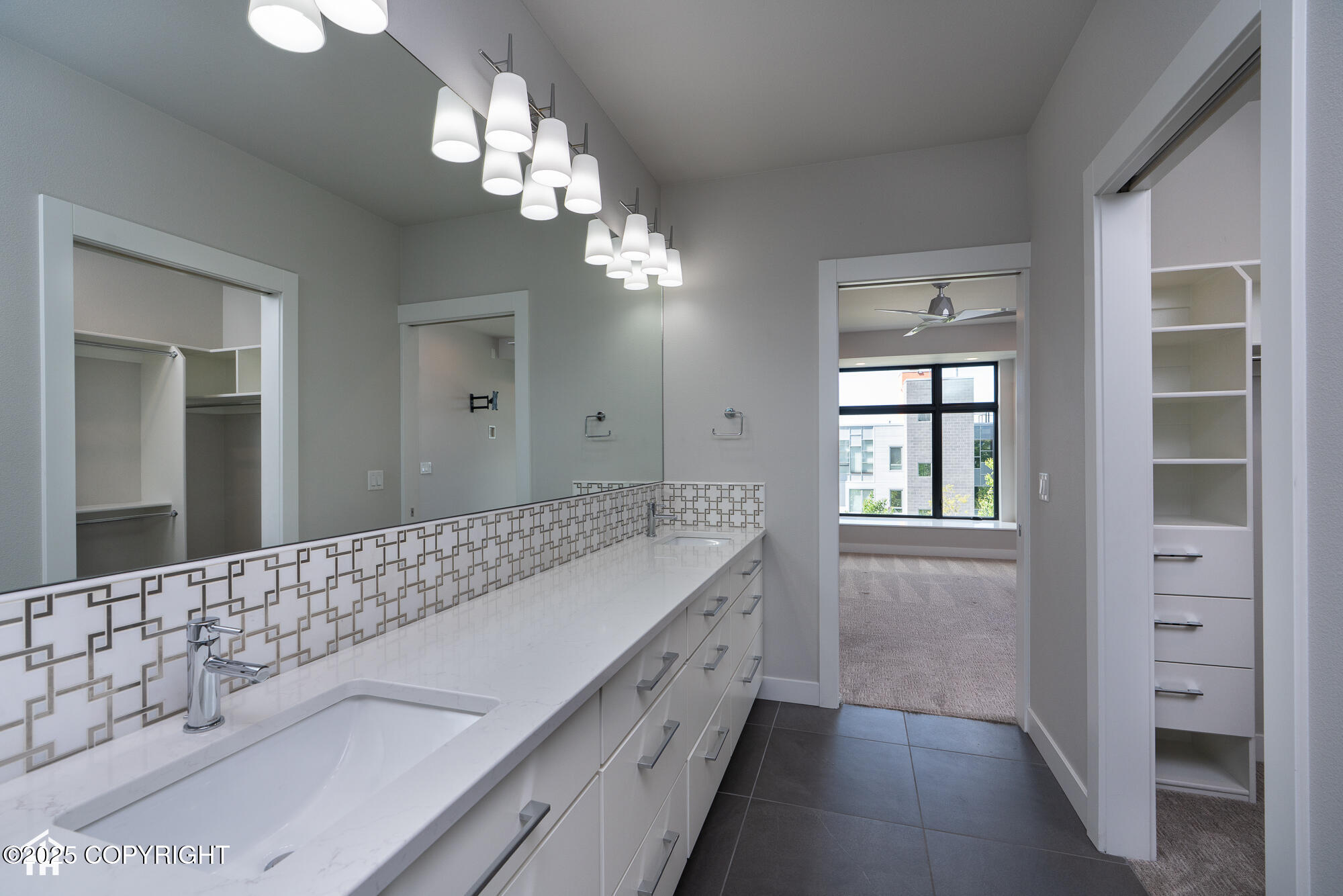 528 Coastal Place #1, Anchorage, Alaska image 31