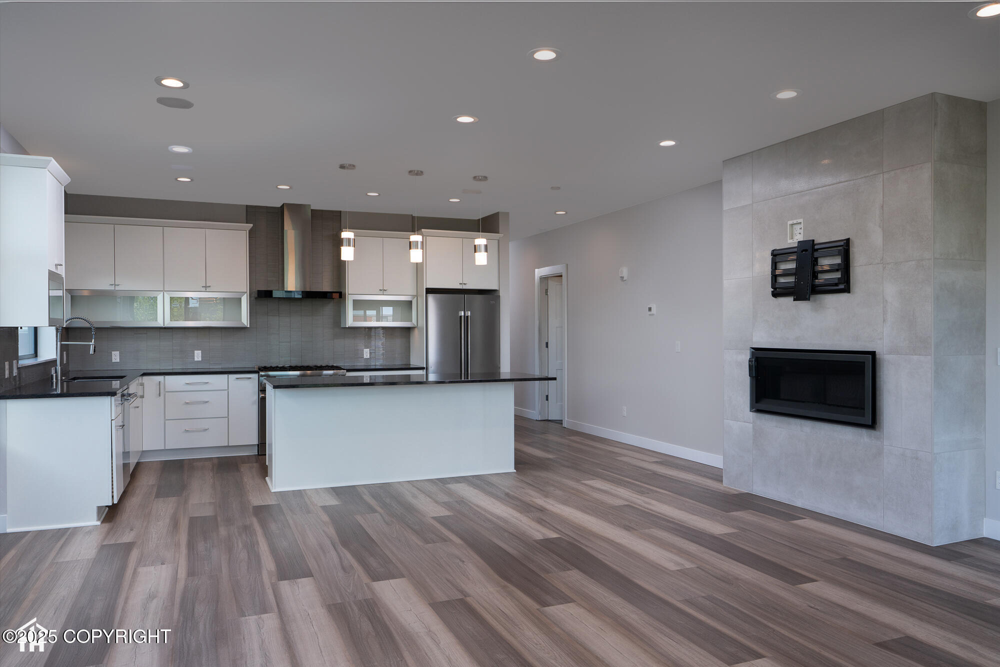 528 Coastal Place #1, Anchorage, Alaska image 35