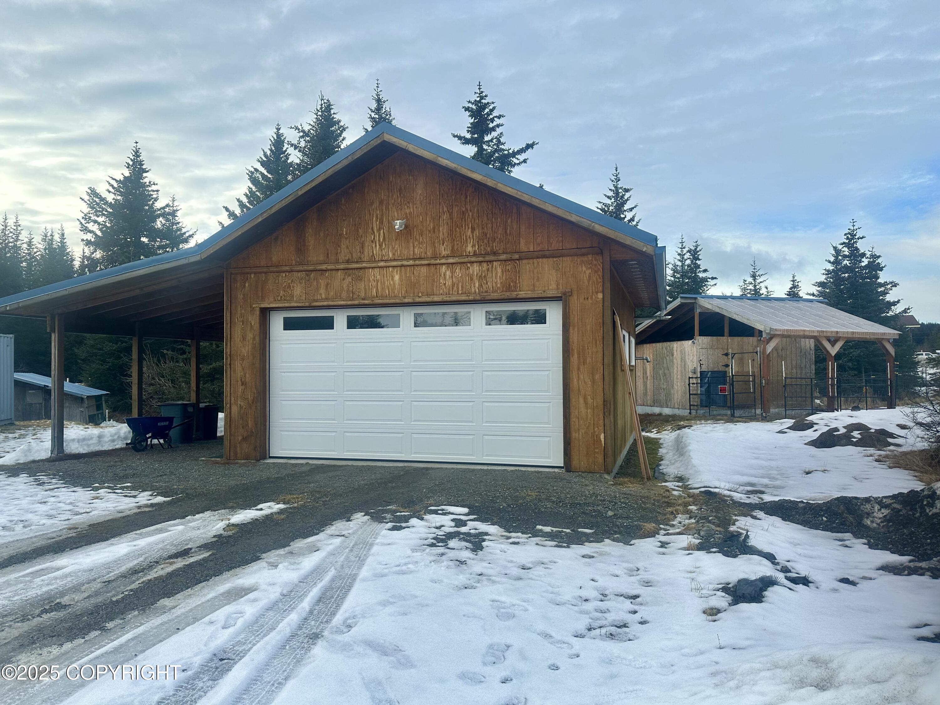 1060 Jeffery Avenue, Homer, Idaho image 2