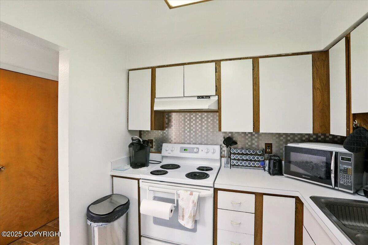 4850 Bryn Mawr Court #2, Anchorage, Alaska image 10