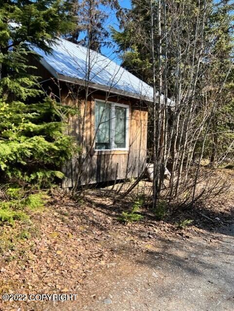 Cooper Landing, Alaska 99572, United States, 6 Bedrooms Bedrooms, ,2 BathroomsBathrooms,Residential,Pending,74083