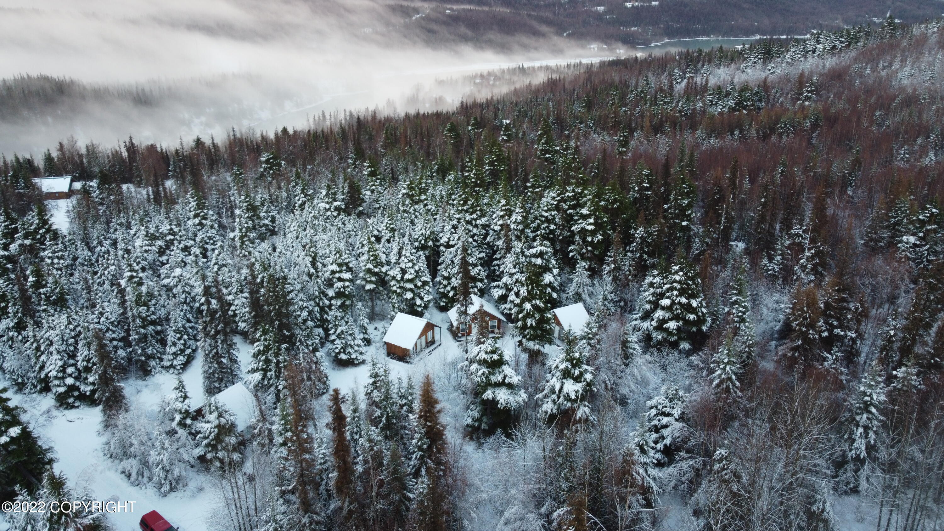 Cooper Landing, Alaska 99572, United States, 6 Bedrooms Bedrooms, ,2 BathroomsBathrooms,Residential,Pending,74083