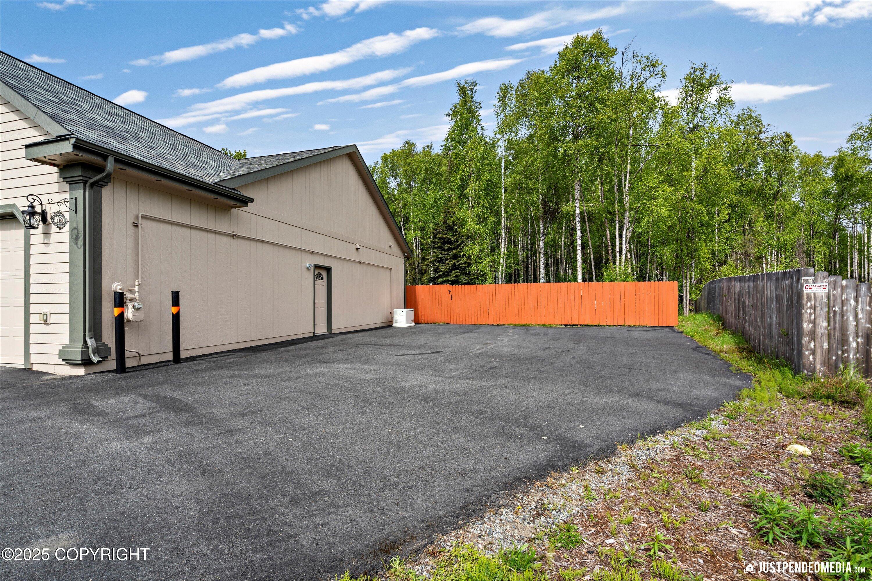 3665 N Fortune Circle, Wasilla, Alaska image 44