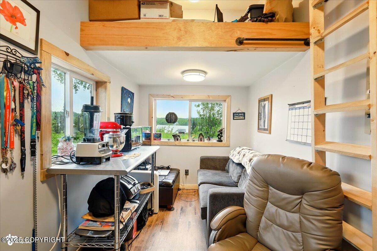 9637 N Buckingham Palace Road, Willow, Alaska image 10