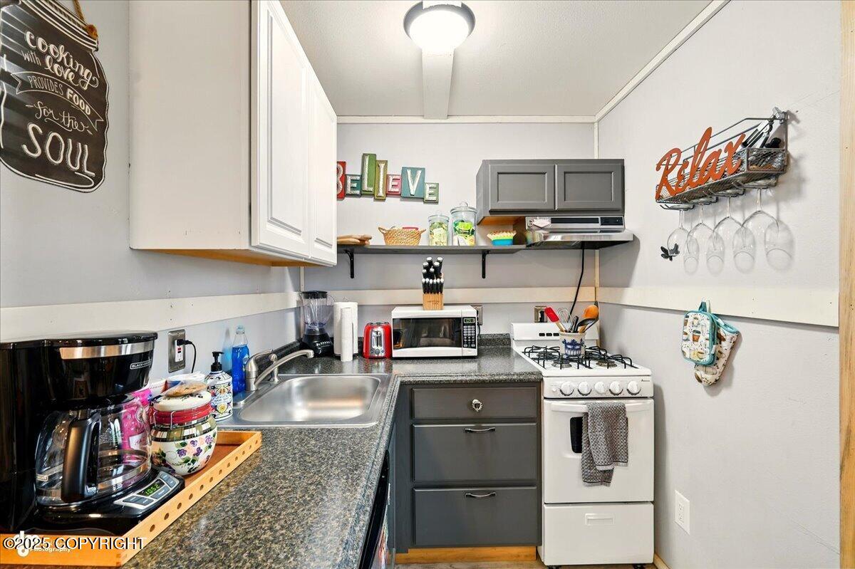 9637 N Buckingham Palace Road, Willow, Alaska image 38