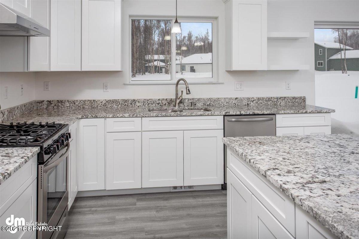 5765 E Pamela Drive, Wasilla, Alaska image 6
