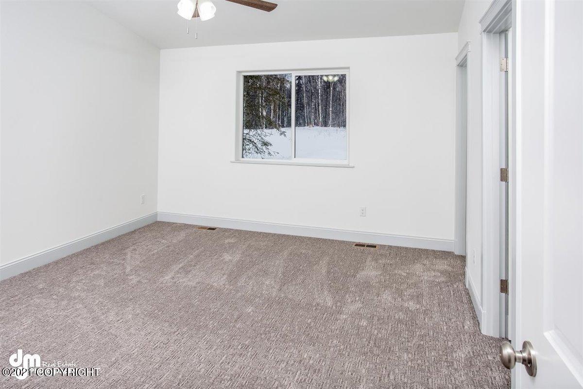 5765 E Pamela Drive, Wasilla, Alaska image 10