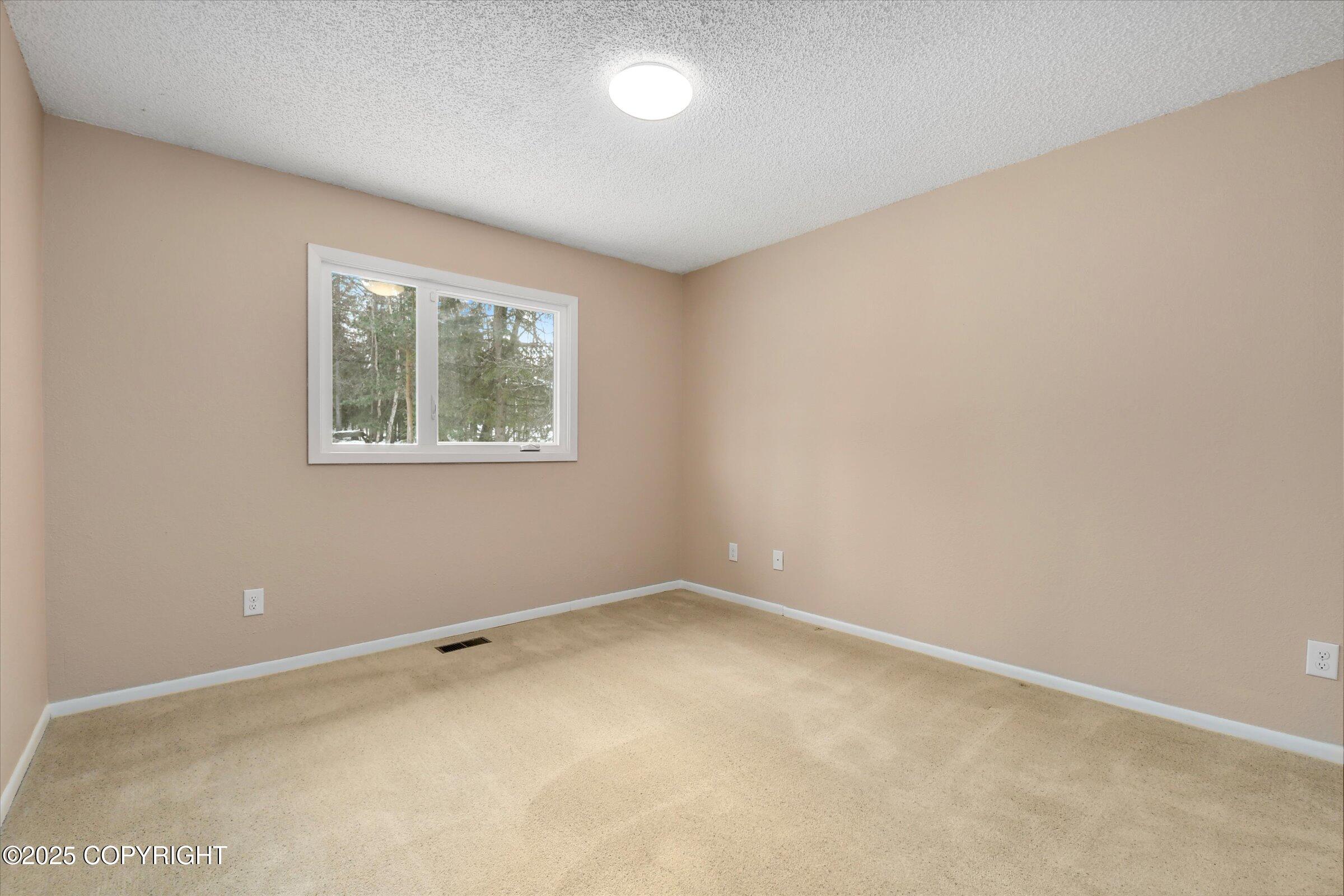 11700 Paddock Lane, Anchorage, Alaska image 14
