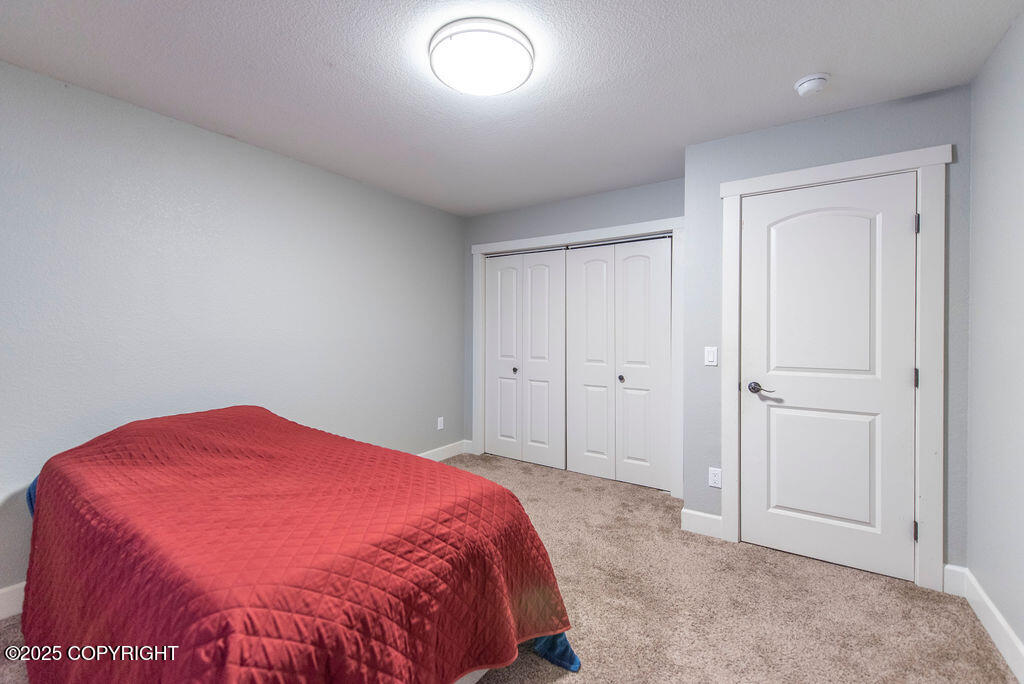 7551 E Southshore Drive, Wasilla, Pennsylvania image 37