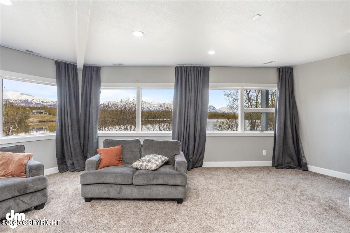 7551 E Southshore Drive, Wasilla, Pennsylvania image 35