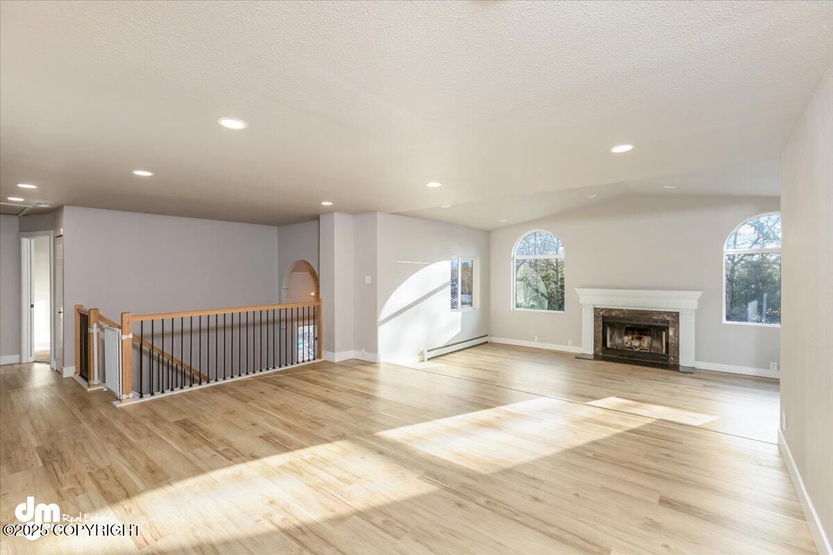 7817 Brentwood Drive, Anchorage, Alaska image 4