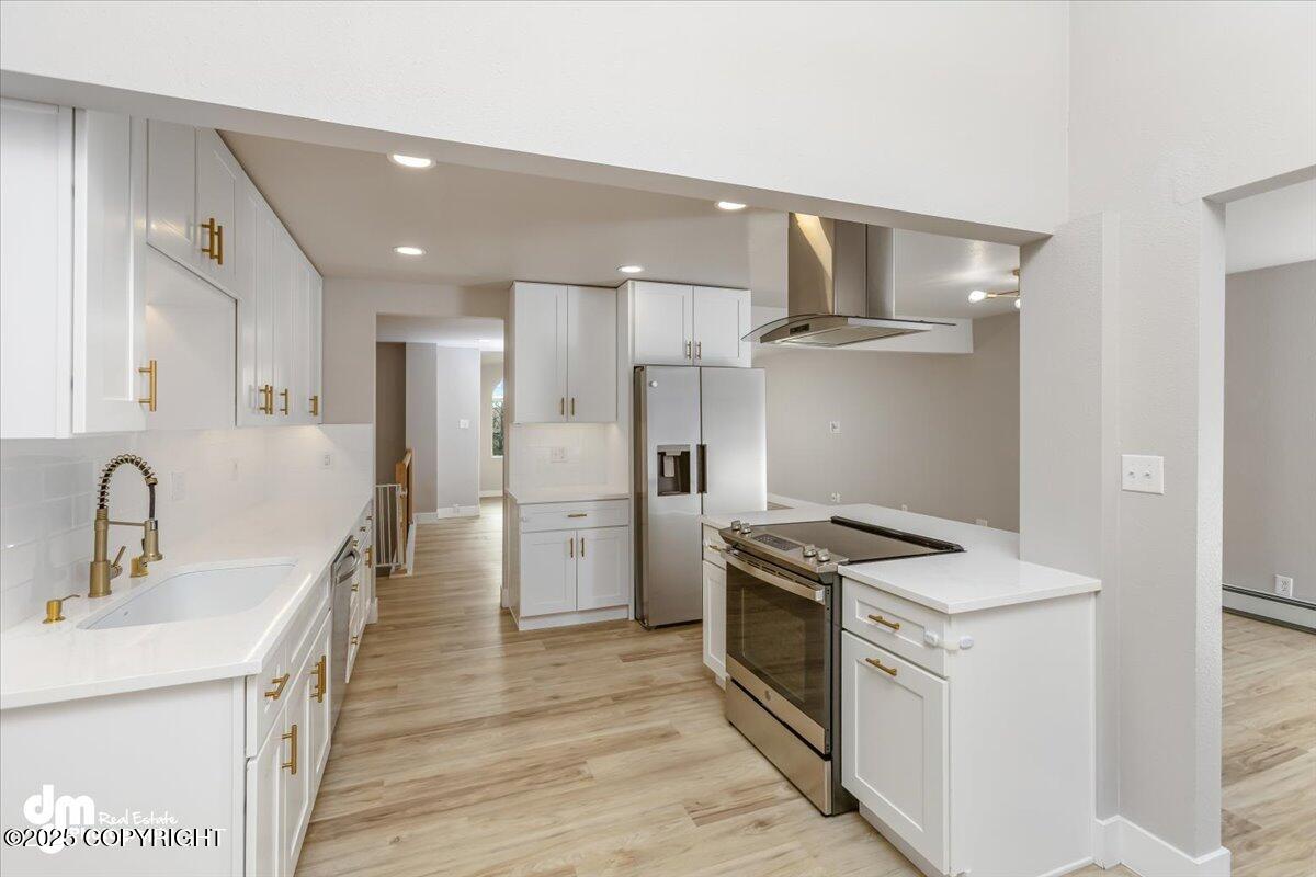 7817 Brentwood Drive, Anchorage, Alaska image 8