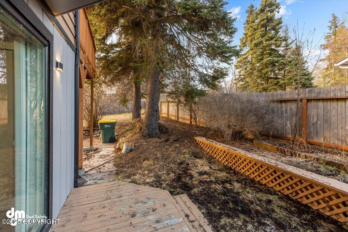 7817 Brentwood Drive, Anchorage, Alaska image 35