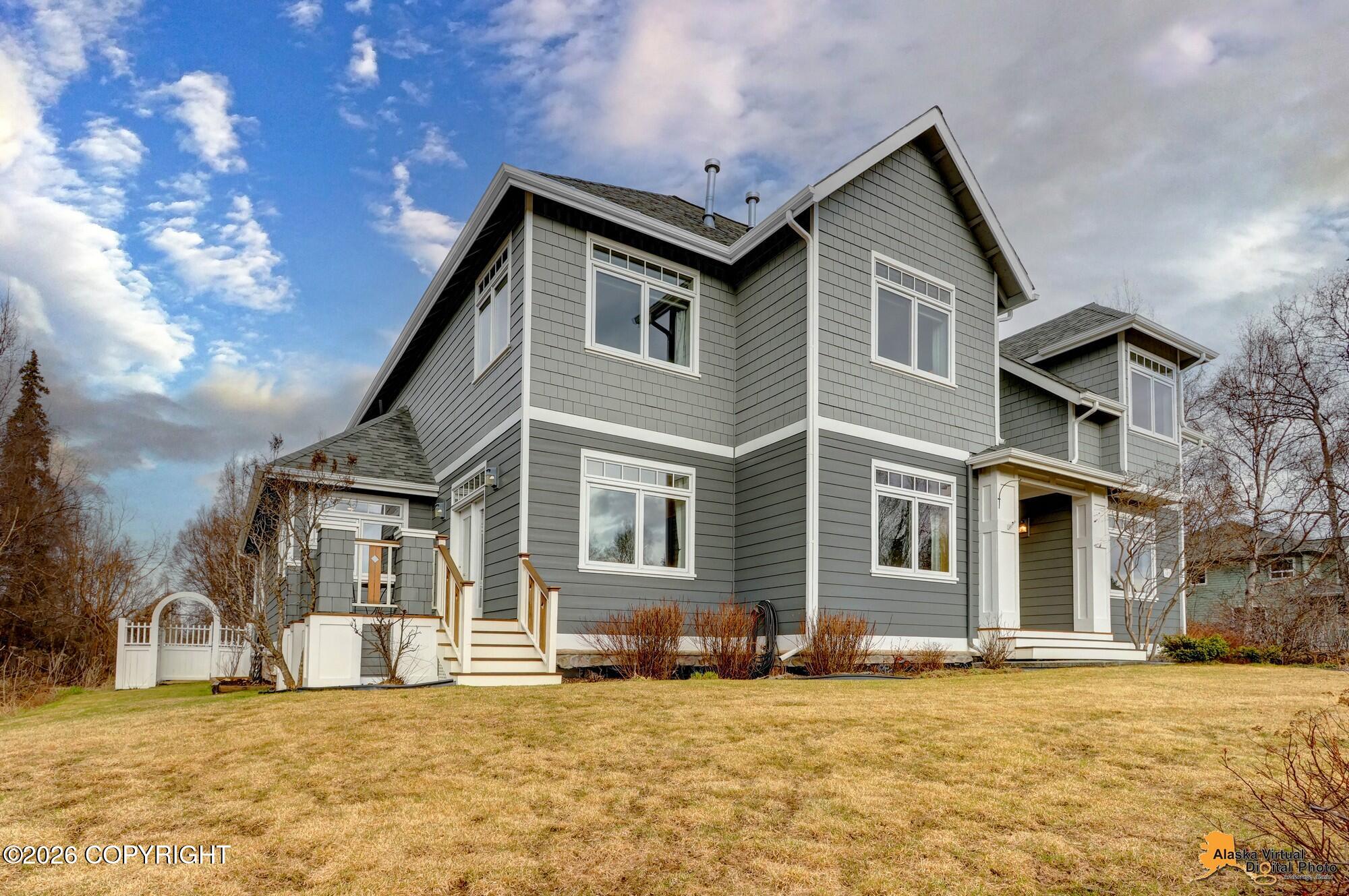600 Orchid Circle